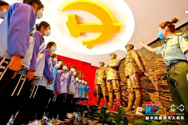 小汽车的太空梦